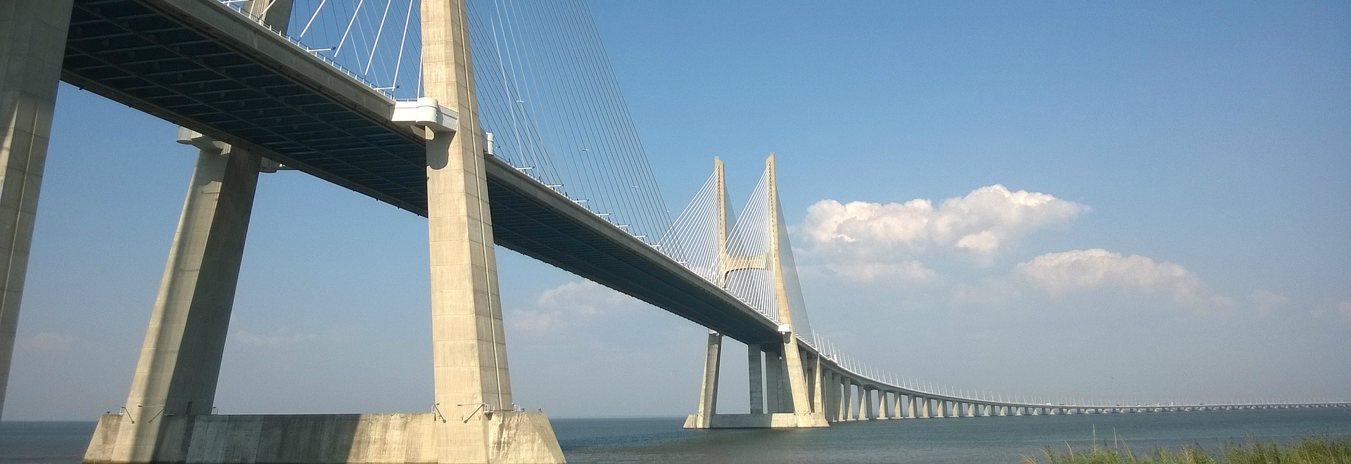 Bridge Vasco da Gama
