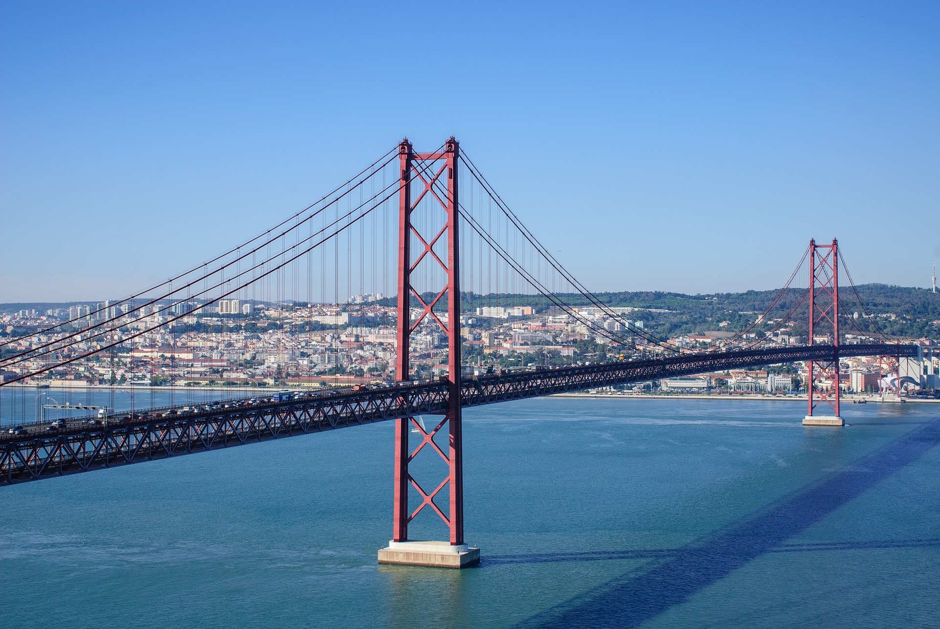 Spanish newspaper abc gives you 10 reasons to visit Lisbon