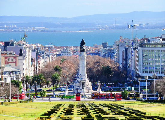 Shopping à Avenida da Liberdade Shopping à Avenida da Liberdade